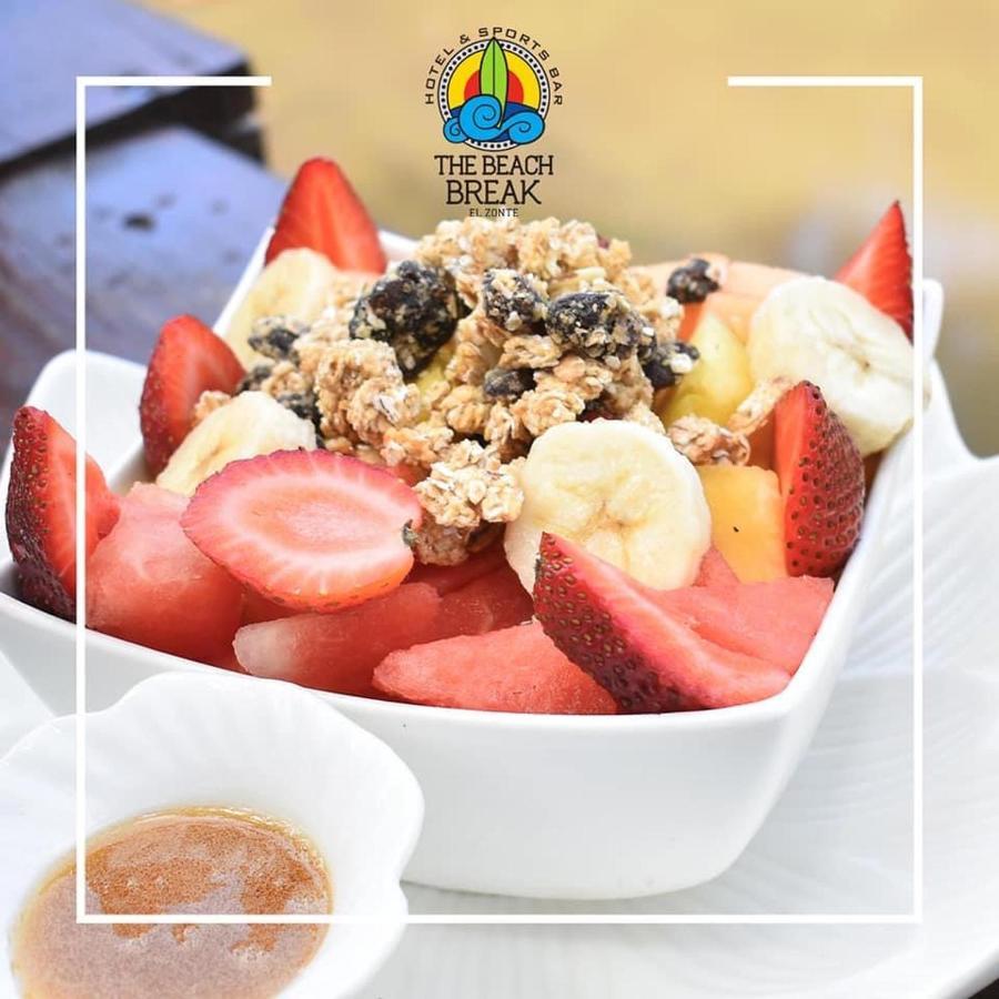 The Beach Break Hotel El Zonte Bagian luar foto